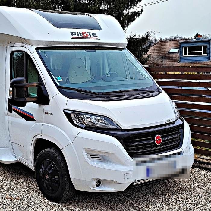 Camping-car convoyé par Joss Convoyage